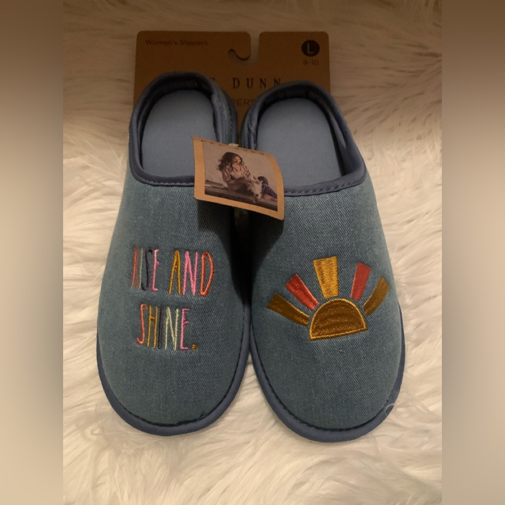 RAE DUNN ladies size LG “ Rise and shine” slippers NWT